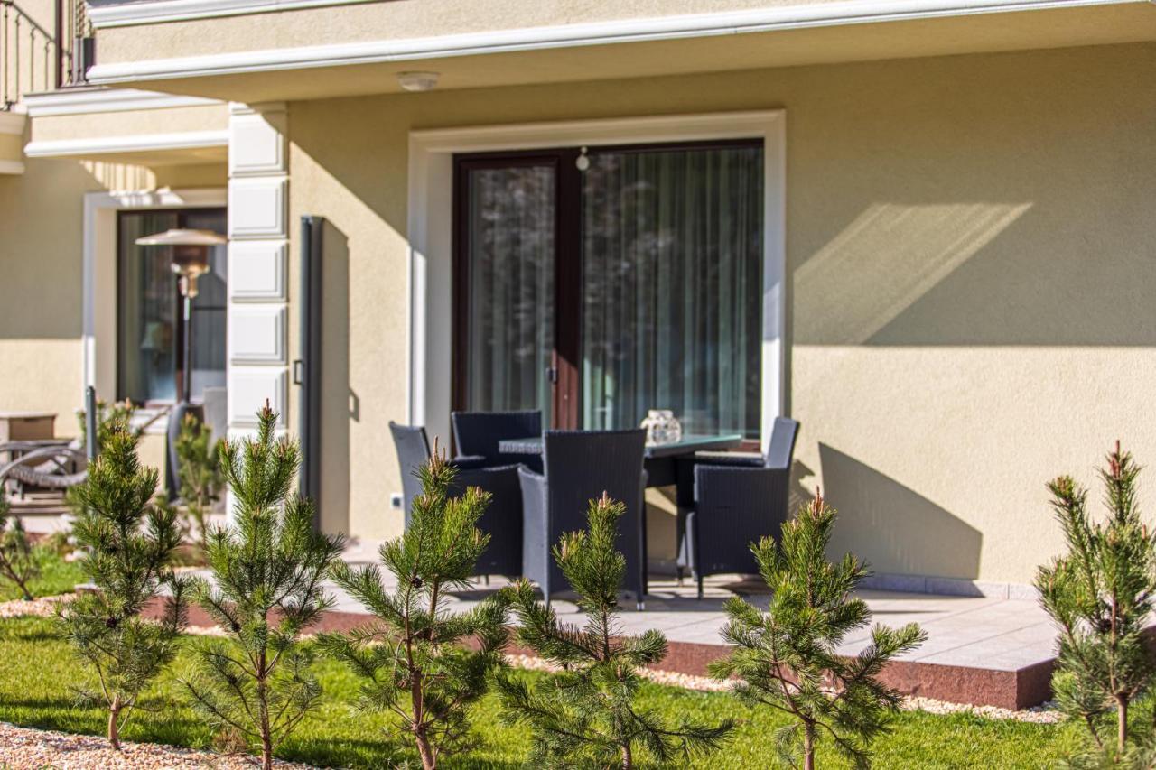 Sakura_Inn Паланга Экстерьер фото